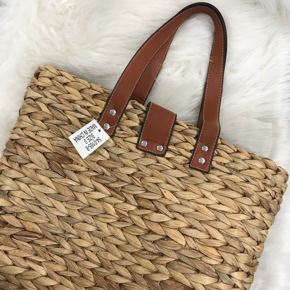 Straw tote